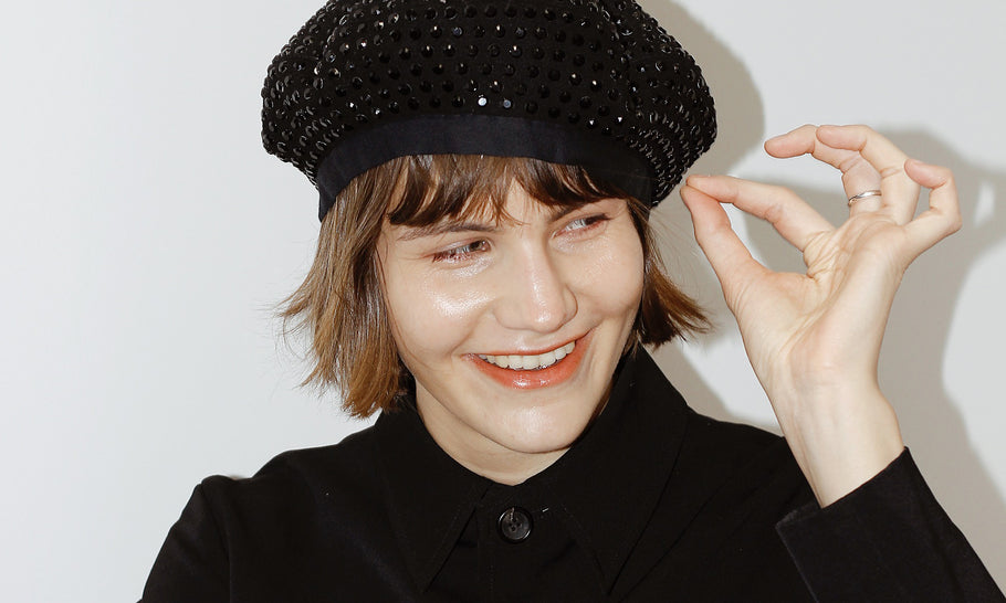 NEW IN: BLACK ESSENTIALS