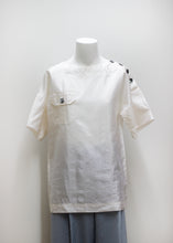 Load image into Gallery viewer, AQUASCUTUM TOP WITH BUTTONS
