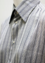 Load image into Gallery viewer, BLUE VINTAGE SHIRT
