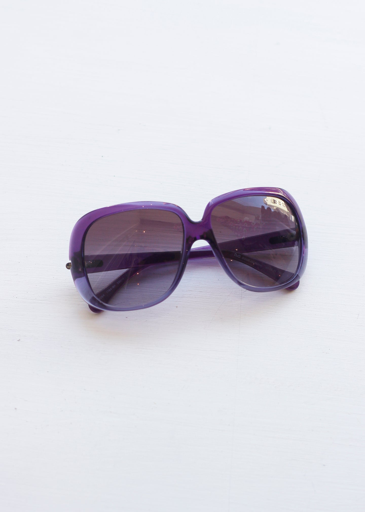 D&G BIG PURPLE SUNGLASSES