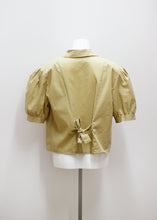 Load image into Gallery viewer, VINTAGE SHIRT WITH PLEATS
