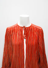 Load image into Gallery viewer, PLEATED VINTAGE BLOUSE
