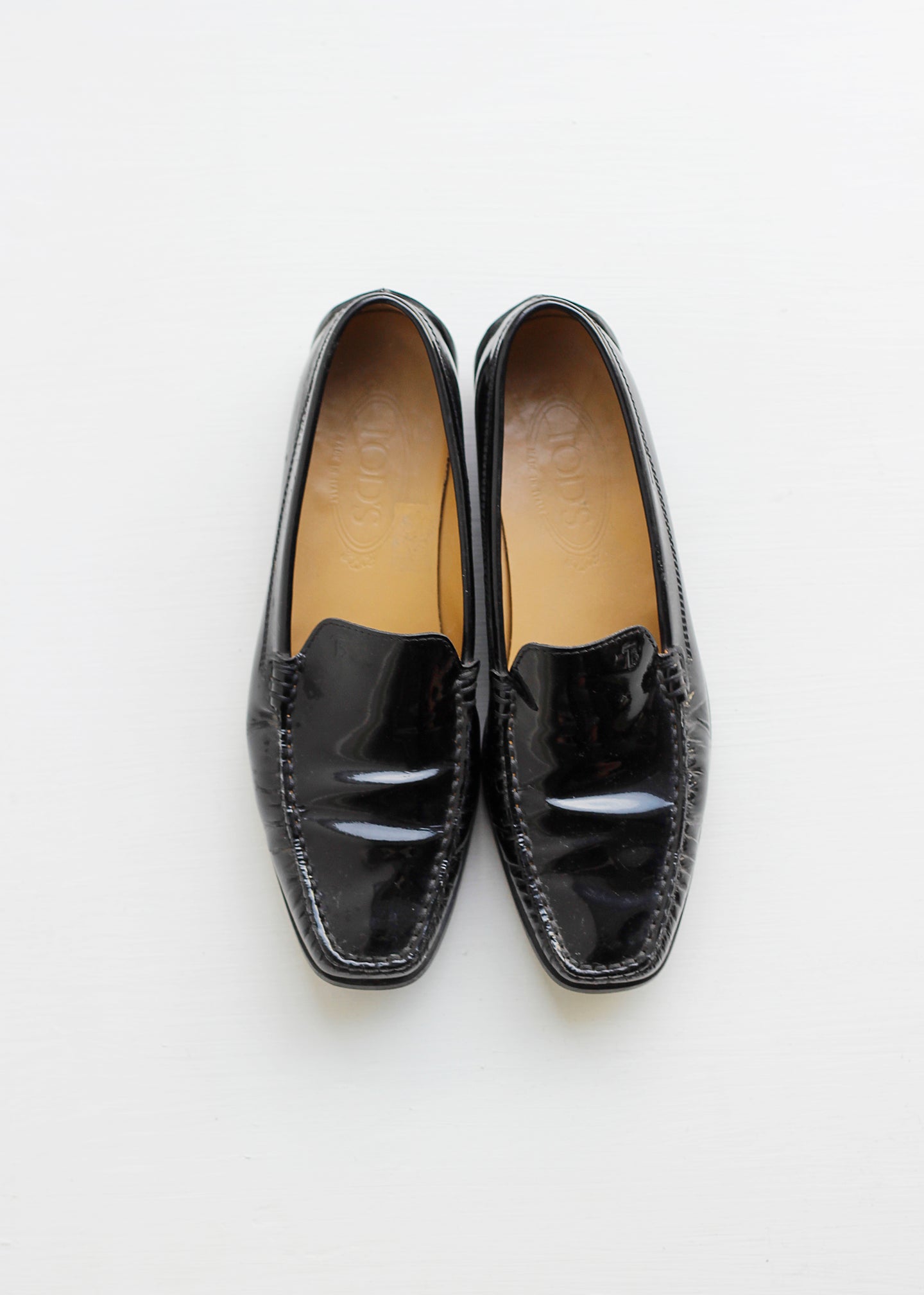 TOD'S PATENT LEATHER LOAFERS