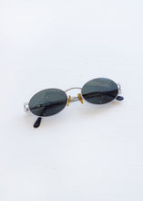 Load image into Gallery viewer, VOGUE VINTAGE SUNGLASSES
