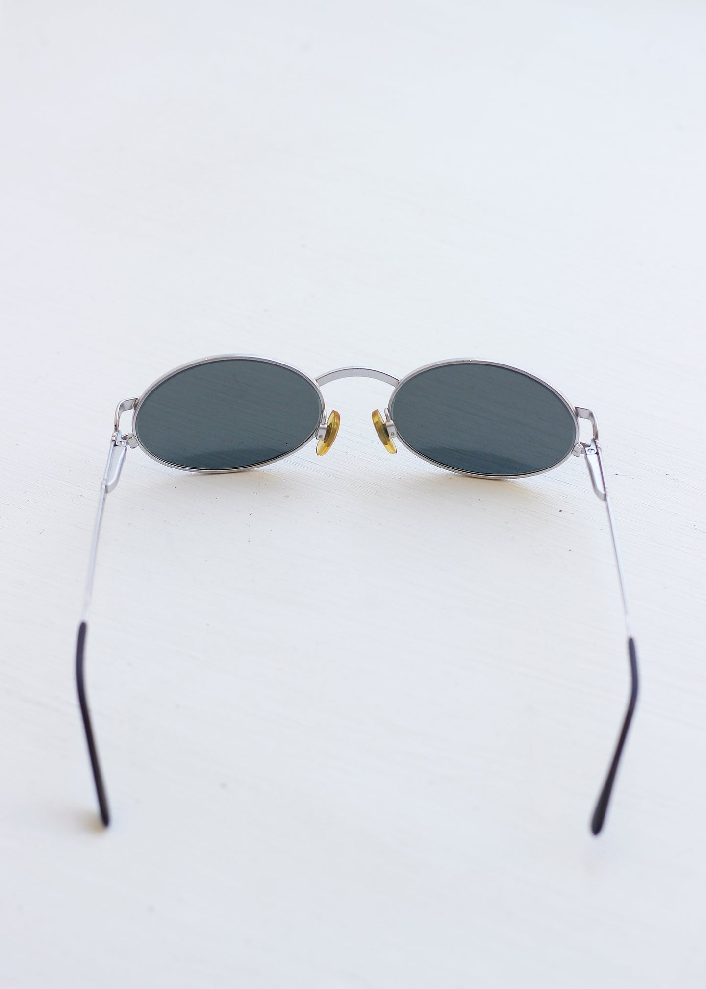 VOGUE VINTAGE SUNGLASSES