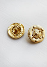 Load image into Gallery viewer, BIG ROUND CLIP ON EARRINGS
