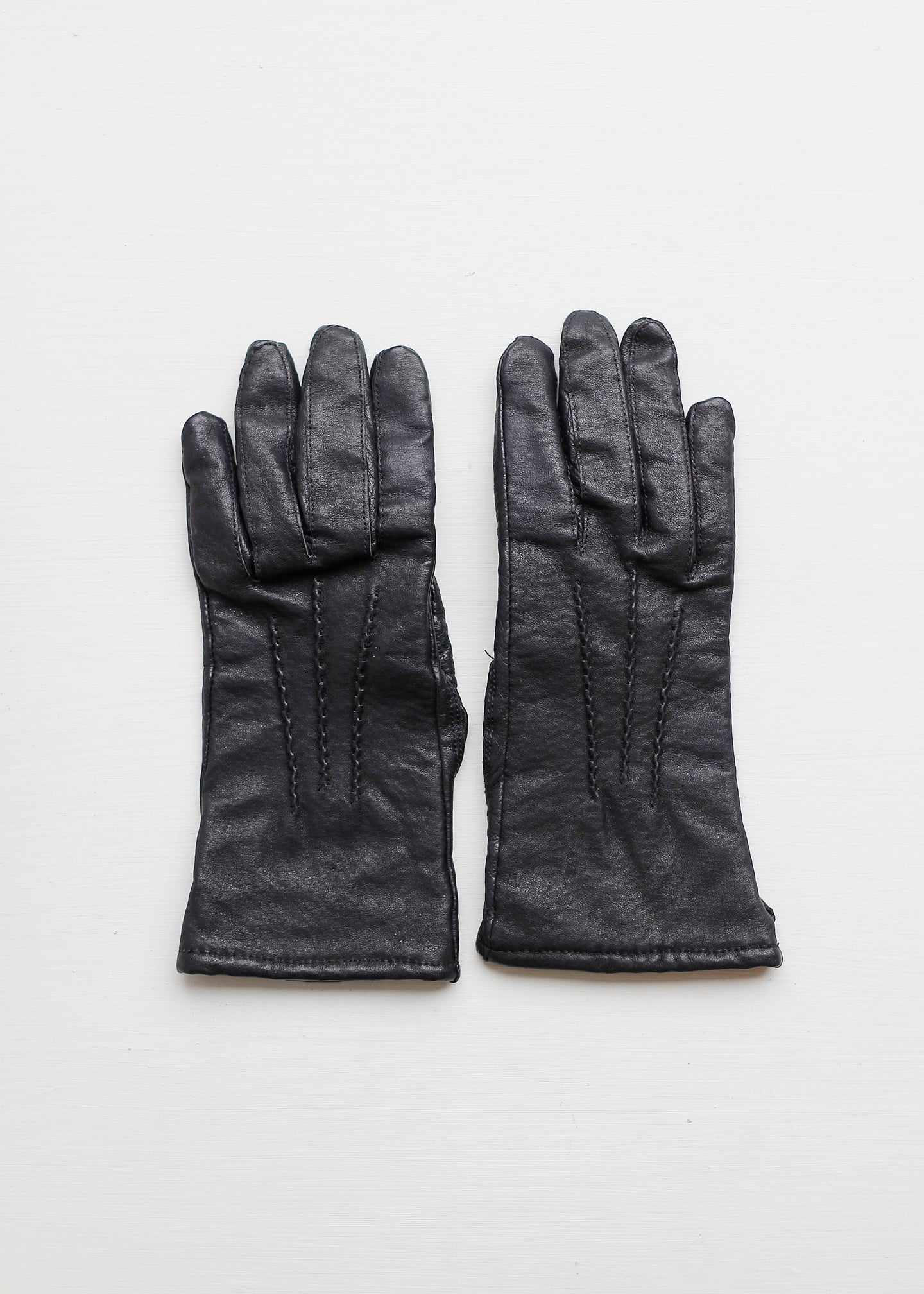 BLACK LEATHER GLOVES