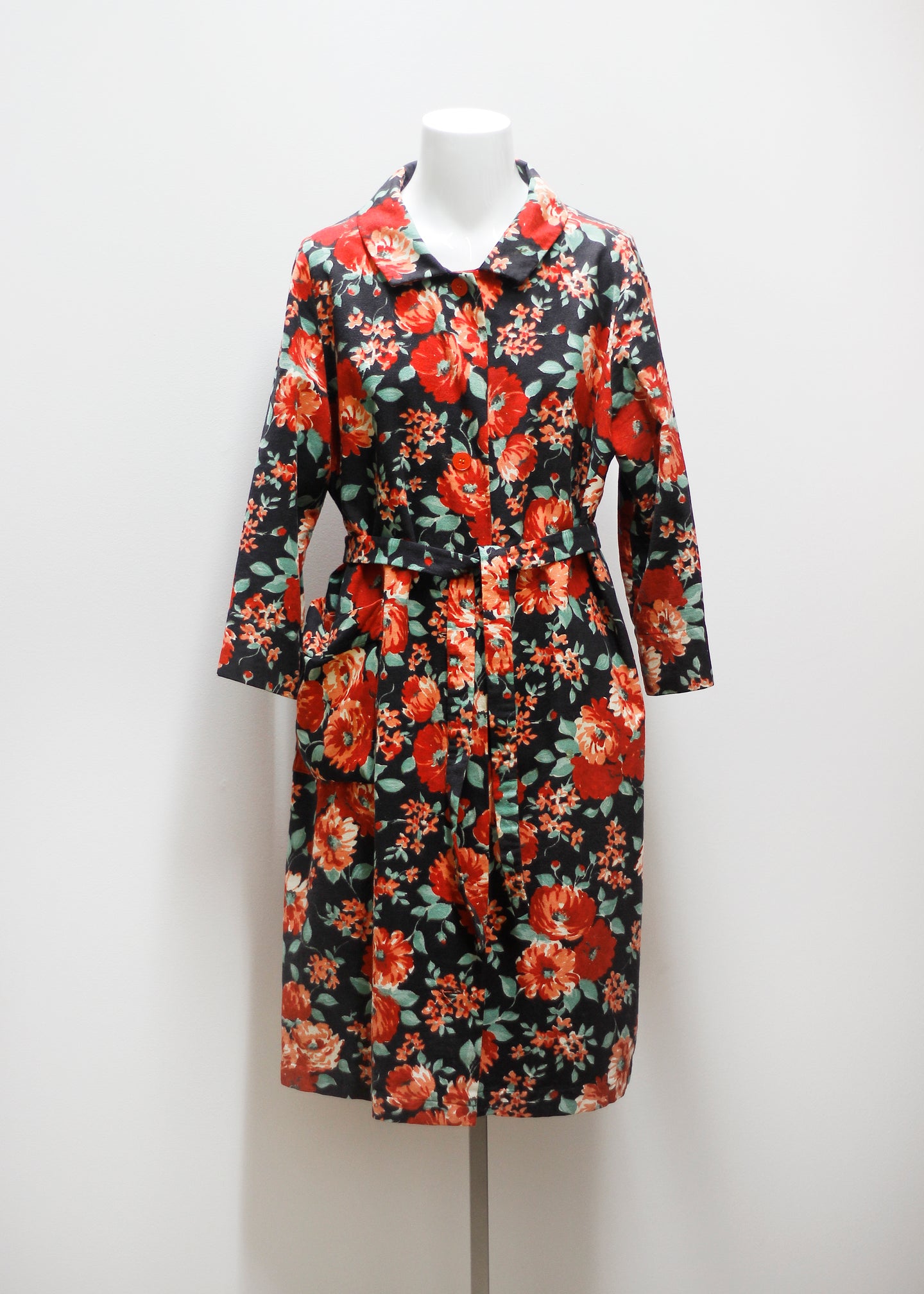 FLORAL VINTAGE MORNING GOWN
