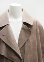 Load image into Gallery viewer, LONG VINTAGE COAT
