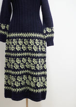 Load image into Gallery viewer, VINTAGE KNIT DRESS
