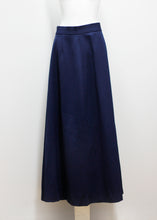 Load image into Gallery viewer, BLUE VINTAGE MAXI SKIRT
