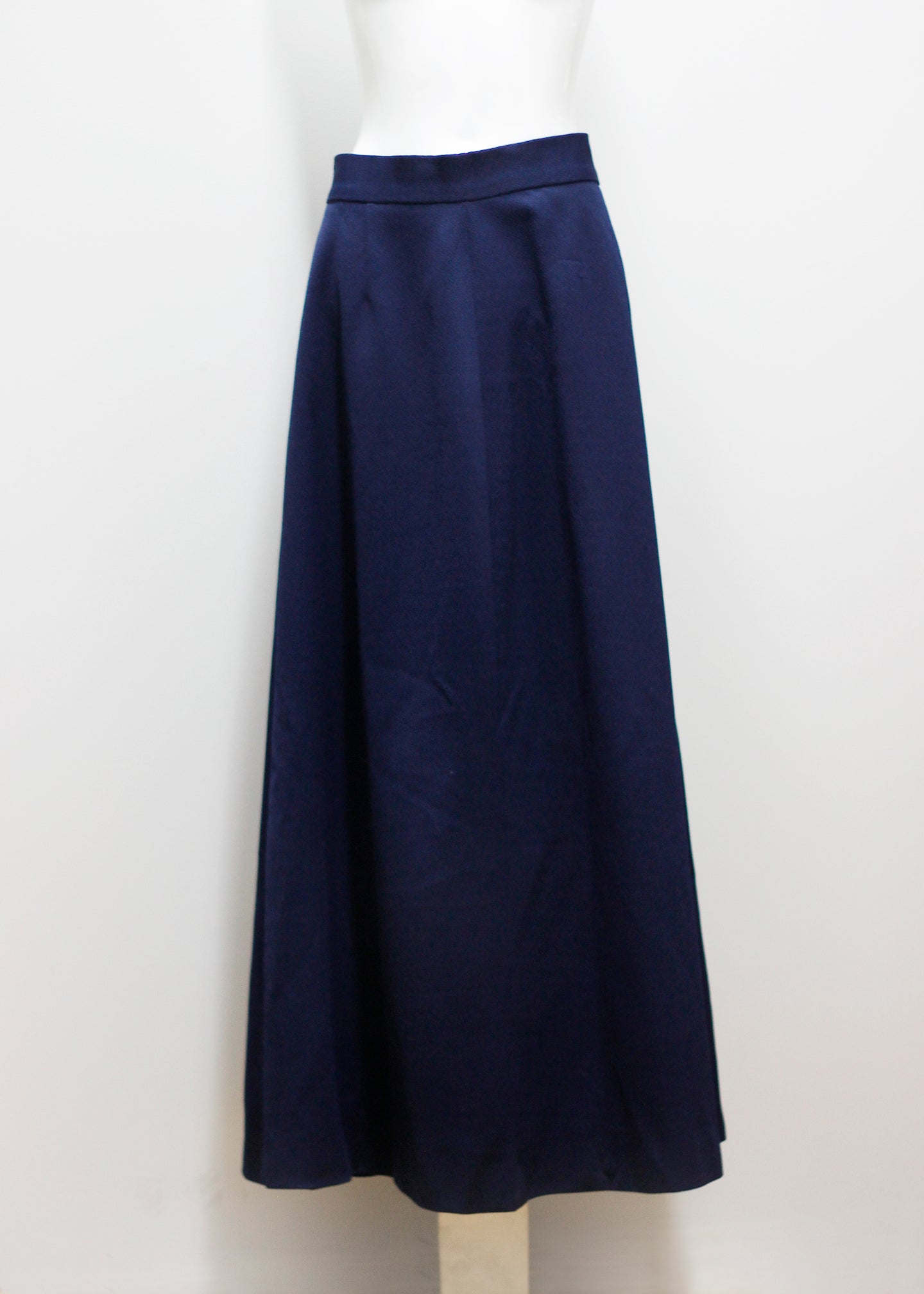 BLUE VINTAGE MAXI SKIRT