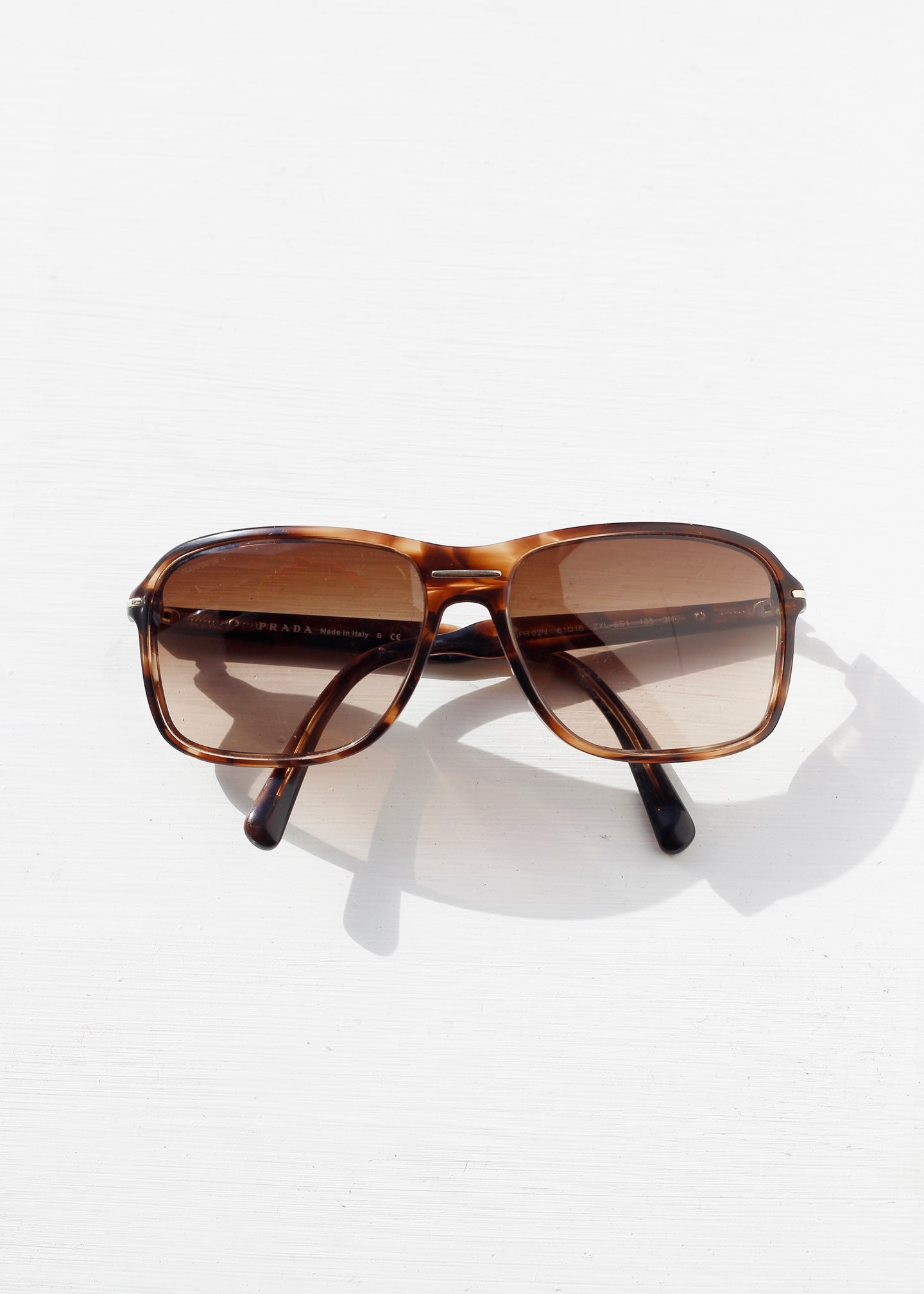 Prada Sunglasses Price in Pakistan | Polarized Sunglasses | Ainak.pk