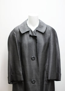 KIILTÄVÄPINTAINEN VINTAGE-TAKKI