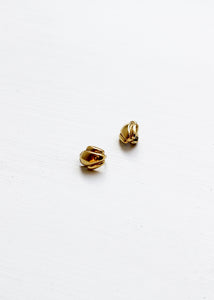 SMALL VINTAGE CLIP ON EARRINGS