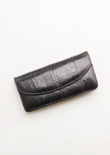 Load image into Gallery viewer, VINTAGE SNAKE SKIN CLUTCH
