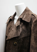 Load image into Gallery viewer, BROWN VINTAGE SUEDE JACKET
